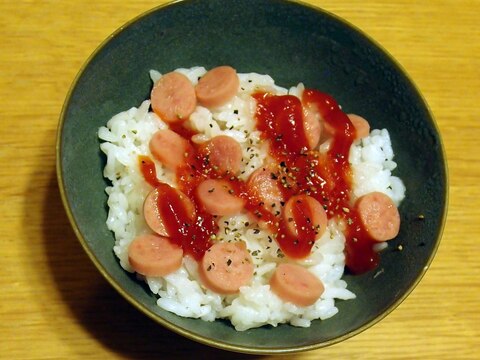 ご飯とソーセージを同時加熱☆ケチャップソーセージ丼